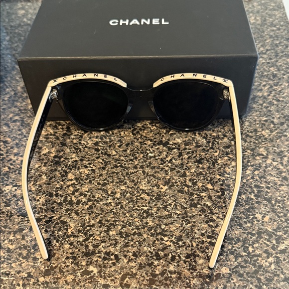 Chanel Butterfly Sunglasses (Used) - Picture 4 of 6